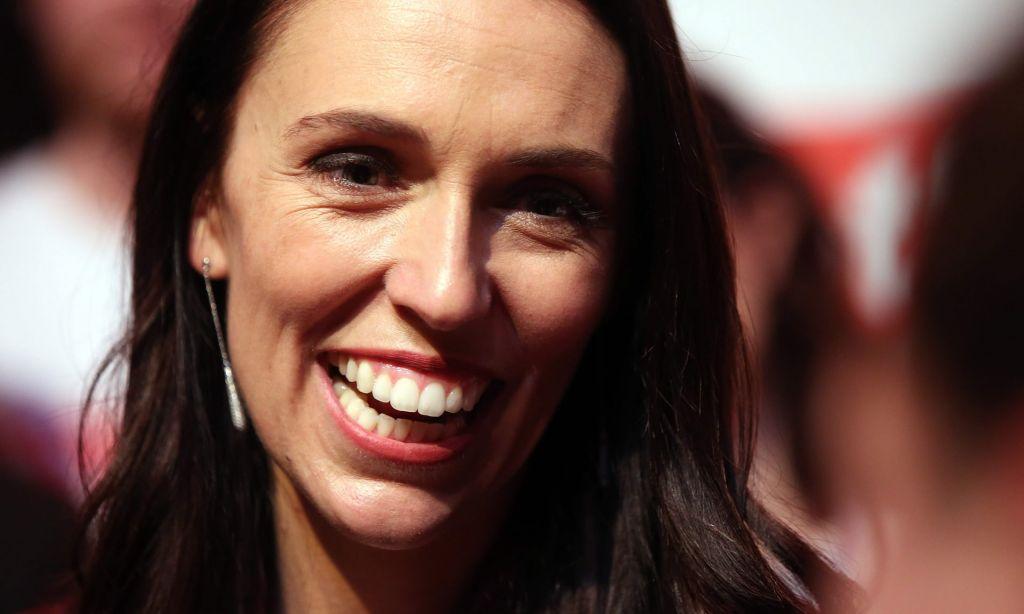 Άρντερν: «Αιφνιδιάστηκα από την πρόταση γάμου»