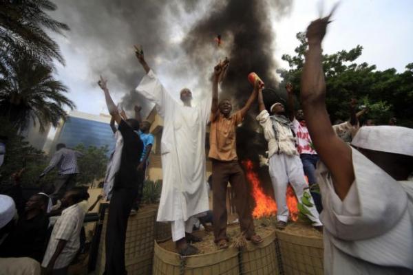 Σουδάν: 90 οι νεκροί από το ξέσπασμα των διαδηλώσεων κατά Μπασίρ