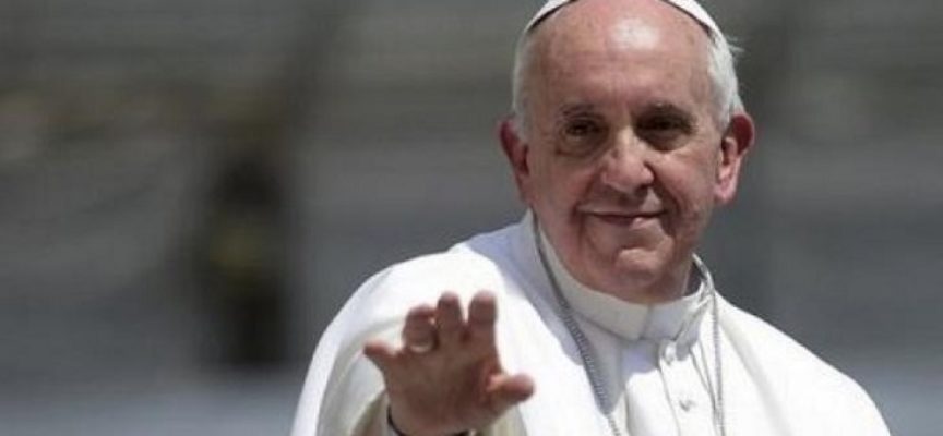 Σκόπια: Θερμή η υποδοχή του πάπα Φραγκίσκου