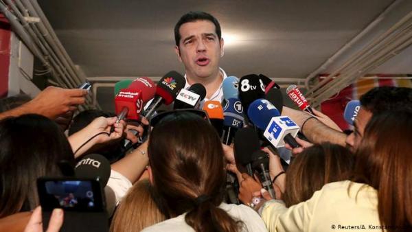 O Τσίπρας θέλει να κερδίσει χρόνο