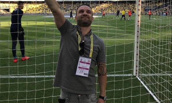 Ο Βαλμπουενά αποχαιρέτησε την Φενέρ κι αποθεώθηκε (pics)