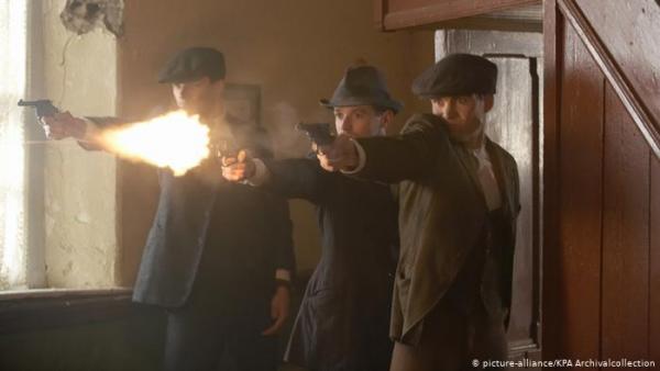 Ο σκηνοθέτης και το μυθικό τέρας της αγοράς