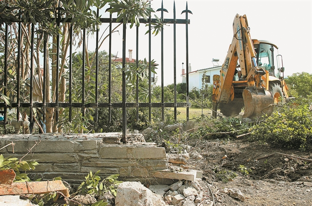 Αυθαίρετα: Εκπτώσεις τέλος στα πρόστιμα για την τακτοποίηση