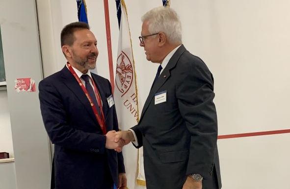 Βράβευση του Γιάννη Στουρναρα από το Πανεπιστήμιο Κρήτης