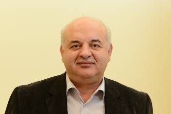 Νίκος Καραθανασόπουλος: Για να ζήσουμε καλύτερα εμείς και τα παιδιά μας