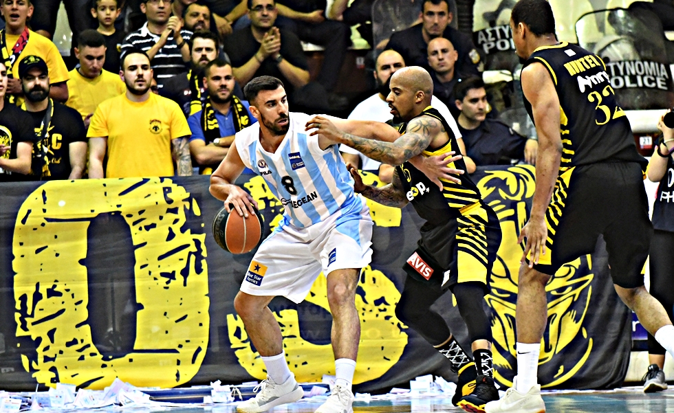 Έπιασε κορυφή η ΑΕΚ