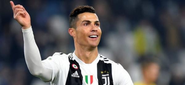 Επική γκάφα της μαμάς Ρονάλντο για τα 20 χρόνια της Γιουβέντους… χωρίς τίτλο!