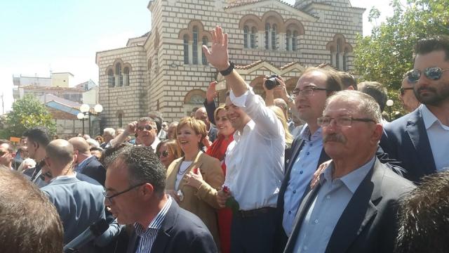 H… αποθέωση του Τσίπρα στην Αρτα μέσα από τα μάτια του Αθηναϊκού Πρακτορείου