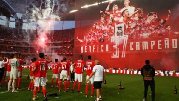 Στην κορυφή της Πορτογαλίας η Μπενφίκα των Σάμαρη – Βλαχοδήμου!