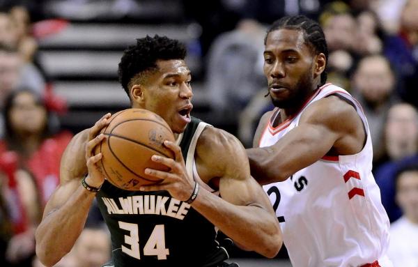 Γιάννης Αντετοκούνμπο : Έκανε ξανά airball σε ελεύθερη βολή