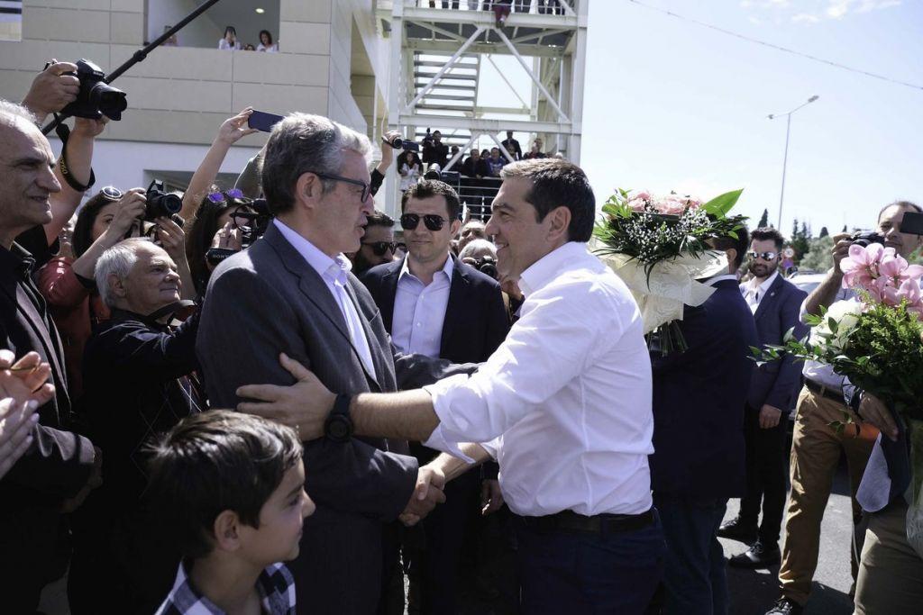 Î ÎÎÎÎÎ: ΣÏοÏ
ΤÏίÏÏα â Πολάκη ÏÏο ÎοÏοκομείο ÎεÏ
ÎºÎ¬Î´Î±Ï Î³Î¹Î± Ïα ÏηÏαλάκια | in.gr