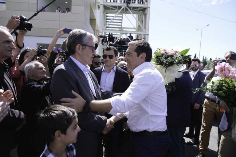 ΠΟΕΔΗΝ: Σόου Τσίπρα – Πολάκη στο Νοσοκομείο Λευκάδας για τα ψηφαλάκια