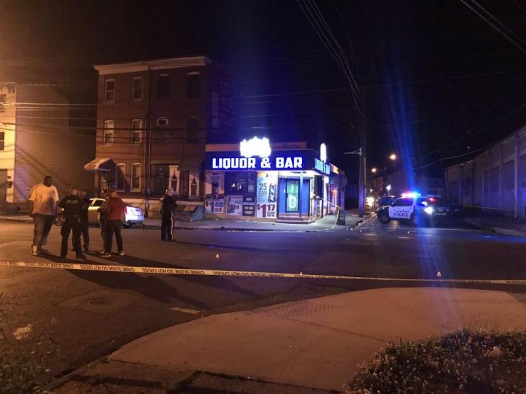 HΠΑ: 10 τραυματίες από πυροβολισμούς σε μπαρ του Νιου Τζέρσεϊ