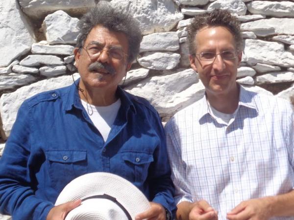 «Time and Again»: Η μουσική του Keith Moore συναντά την ποίηση του Αντώνη Φωστιέρη