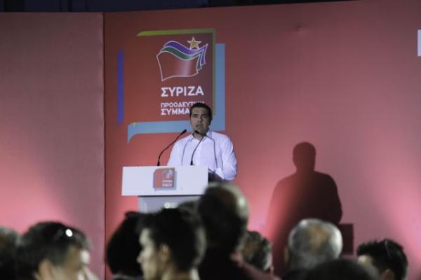 «Γλεντάει» το Twitter με τον Τσίπρα για τον Άρη Βελουχιώτη