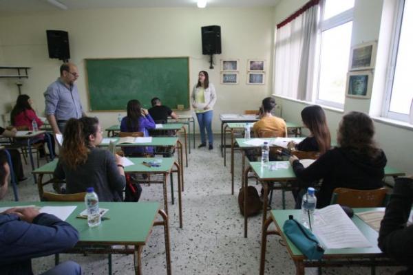 Προεκλογικό «περάστε… κόσμε» και στα ΑΕΙ – 3.643 περισσότεροι εισακτέοι, σε ποια τμήματα χαμηλώνει ο πήχης