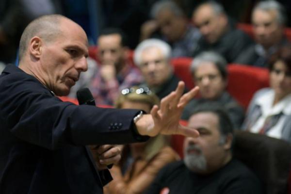 Βαρουφάκης: Οι εξαγγελίες Τσίπρα είναι η μονιμοποίηση 4ου Μνημονίου