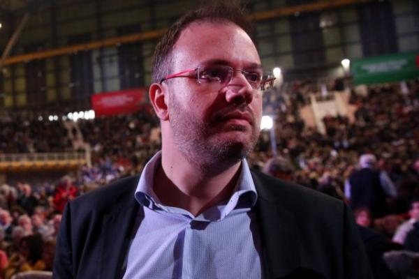 Ο Θεοχαρόπουλος αναλαμβάνει το υπουργείο Τουρισμού