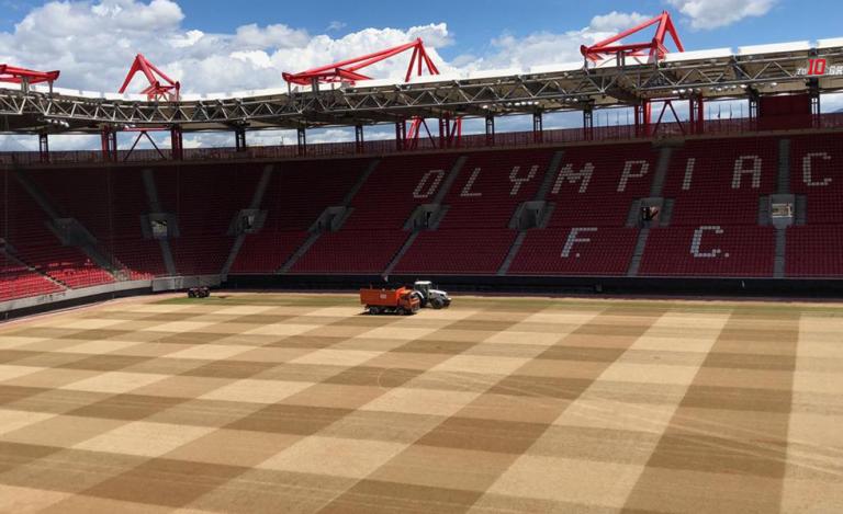 Ξηλώθηκε το χορτάρι στο «Καραϊσκάκης», φάνηκε η ανικανότητα της ΕΠΟ