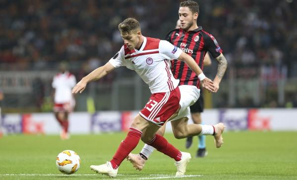 Στη λίστα της Μπενφίκα ο Κούτρης σύμφωνα με τη Record