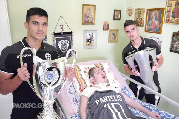 ΠΑΟΚ : Πήγαν τα τρόπαια του νταμπλ στον μαχητή Παντελή