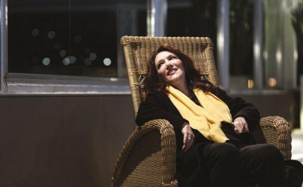 Ελένη Βιτάλη: Δεν μας χέζ@ς ρε Πάολα