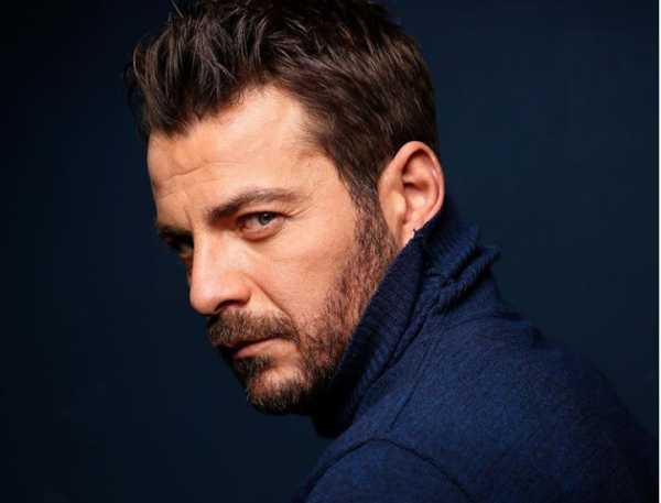 Ο Ντάνος ντύνεται γαμπρός!