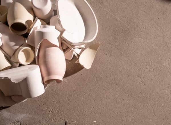 Σύγχρονα κεραμικά πιστά στην παραδοσιακή παραγωγή