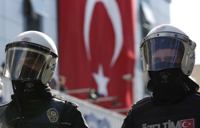 Μπαράζ συλλήψεων ύποπτων «γκιουλενιστών» που εργάζονταν στο τουρκικό ΥΠΕΞ