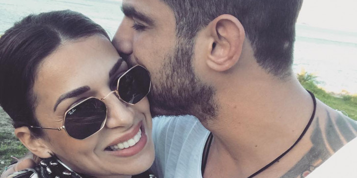 Η ημίγυμνη ερωτική εξομολόγηση του Ετεοκλή Παύλου