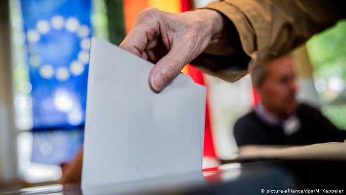 Ευρωεκλογές και σενάρια πρόωρων εκλογών στη Γερμανία