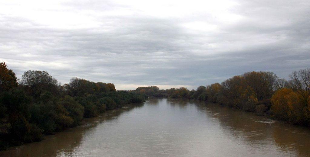 Συναγερμός στον Εβρο : Αγνωστος έπεσε από τη γέφυρα του Διδυμοτείχου στο ποτάμι