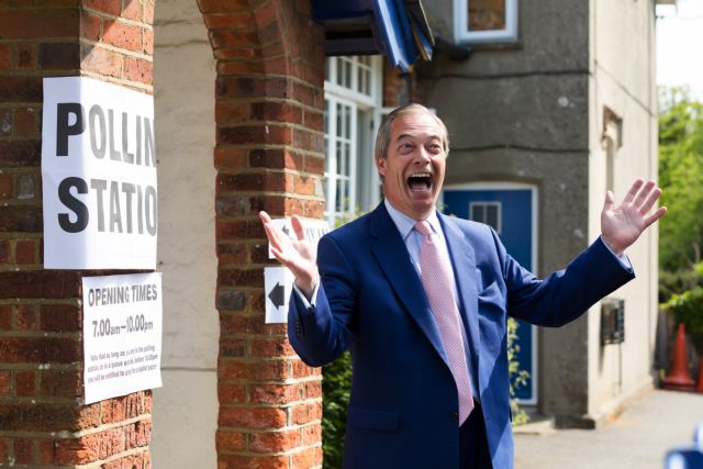 Η νίκη του κόμματος του Brexit ενισχύει το σενάριο εξόδου χωρίς συμφωνία