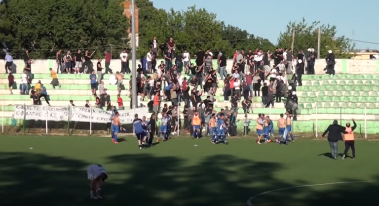 Πέτρες και φωτοβολίδες σε αγώνα τοπικού πρωταθλήματος: 6 αστυνομικοί στο νοσοκομείο