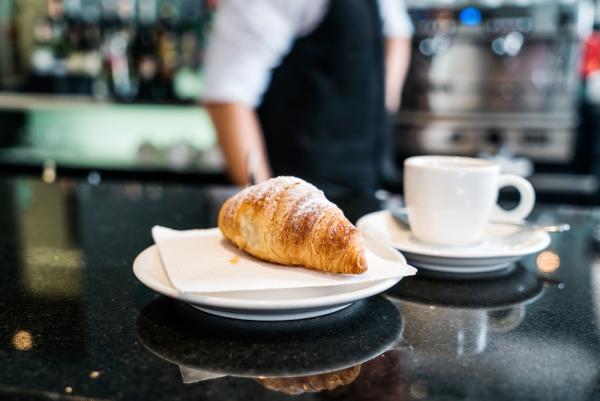 Αυτά είναι τα παράδοξα του νέου ΦΠΑ