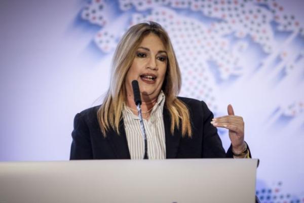 Γεννηματά: ΣΥΡΙΖΑ και ΝΔ ονειρεύονταν ένα μικρό, βολικό ΚΙΝΑΛ