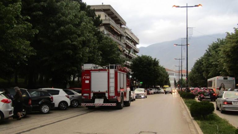 Συναγερμός στα Γιάννενα: Γυναίκα απειλεί να αυτοκτονήσει