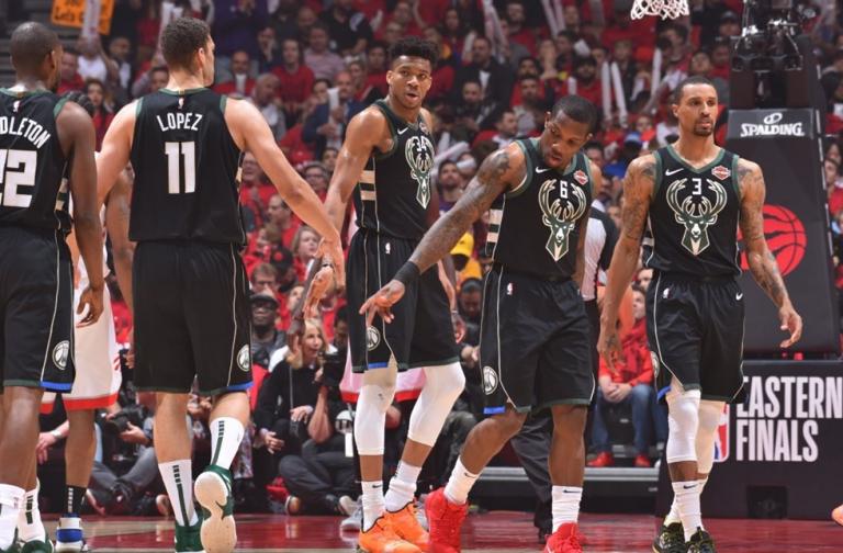 Ηττήθηκε αλλά έγραψε Ιστορία ο Αντετοκούνμπο