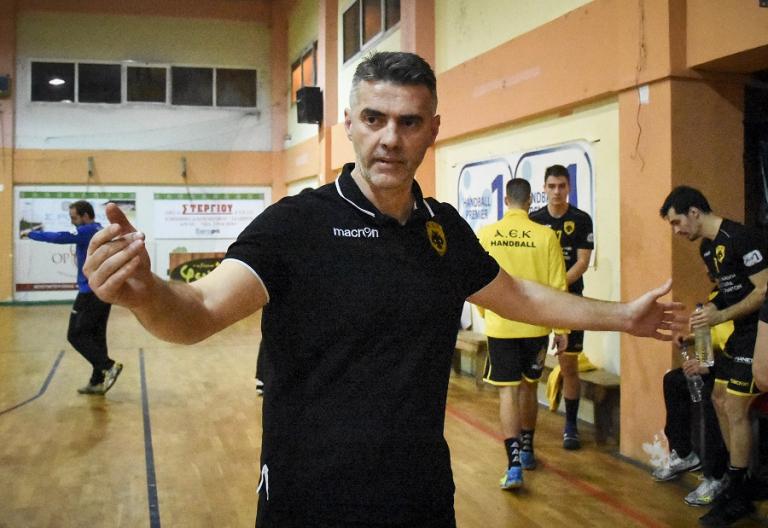 ΑΕΚ : Απρόσμενη παραίτηση Γραμματικού