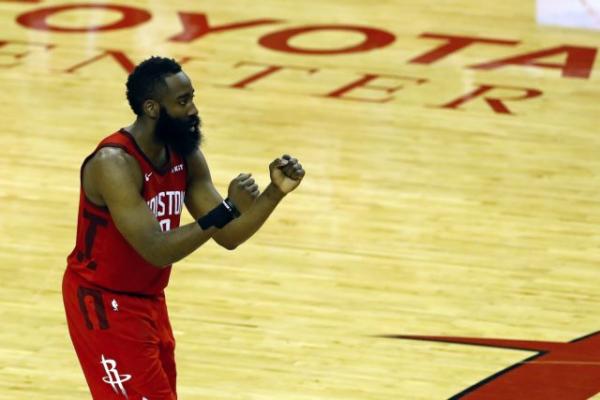 Ξανά μπλόκο στους Γουόριορς από τον «καυτό» Χάρντεν