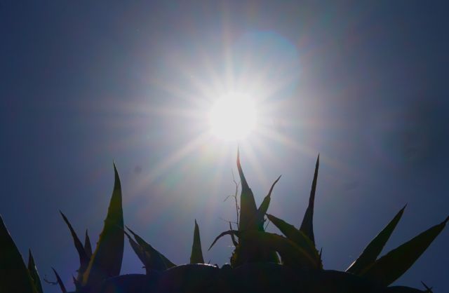 «Μύρισε» καλοκαίρι με το θερμόμετρο να φτάνει τους 33 βαθμούς