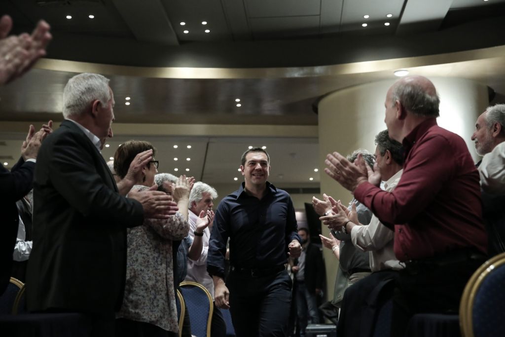 Καζάνι που βράζει ο ΣΥΡΙΖΑ – Μισή αυτοκριτική και στελέχη που κρύβονται