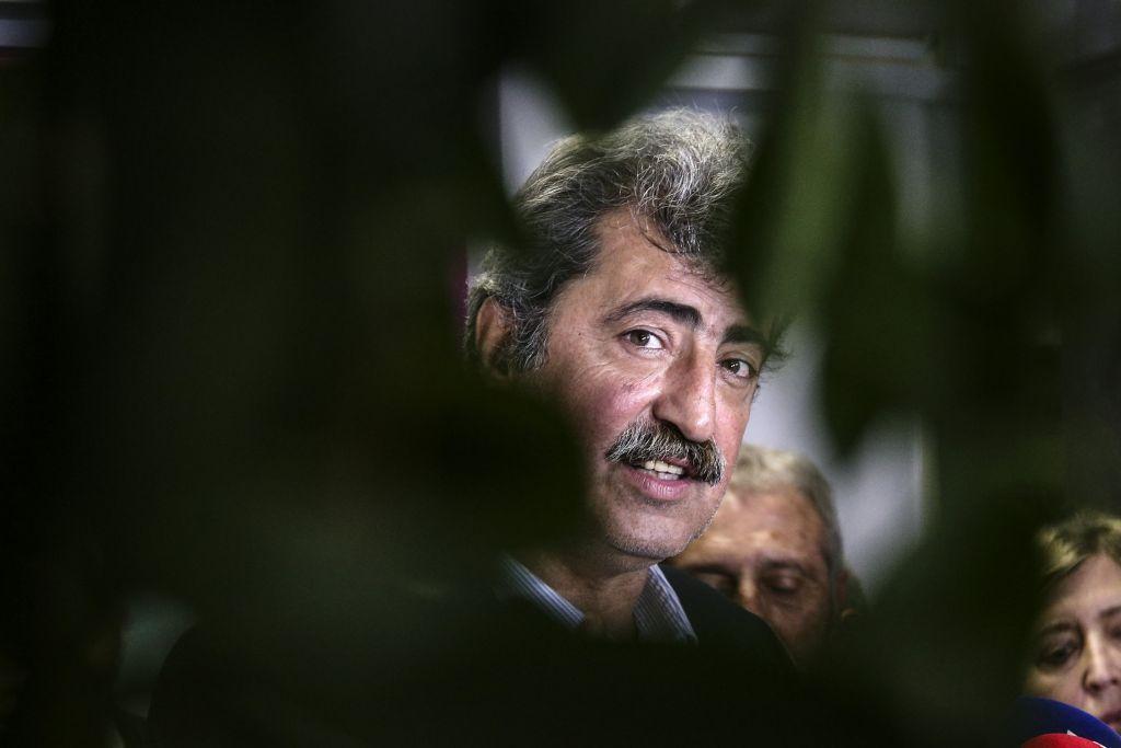 Ξαναχτύπησε ο Πολάκης: «Αλέξη ρίχτο!»