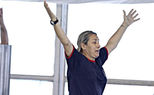 Νέο σόου Αλεξίας Καμμένου, αποχώρησε συνοδεία αστυνομικών