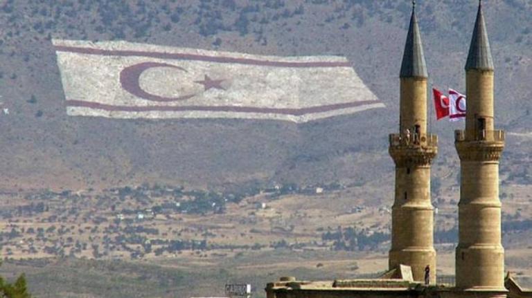 Σφάζονται τώρα στα Κατεχόμενα Ντενκτάς και Οζερσάι