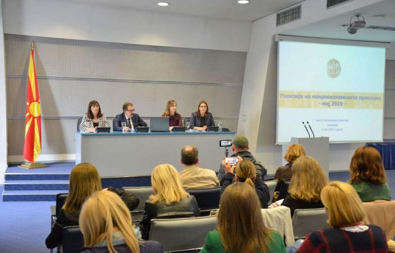 Από τις αρχές του 2020 τα χαρτονομίσματα με το νέο όνομα στη Βόρεια Μακεδονία