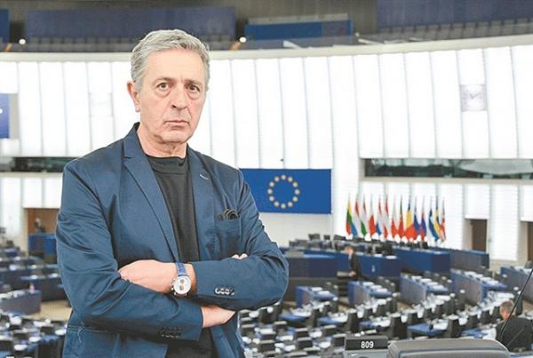 Κούλογλου : Ο «καπιταλισμός – καζίνο» ενισχύει την Aκροδεξιά