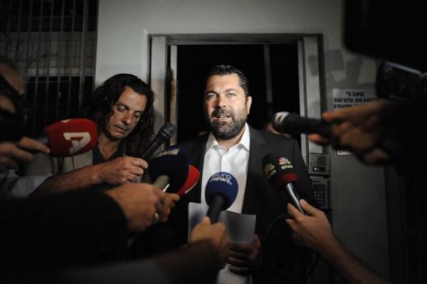 Kretsos’ luxury yacht cruise exposes government, again
