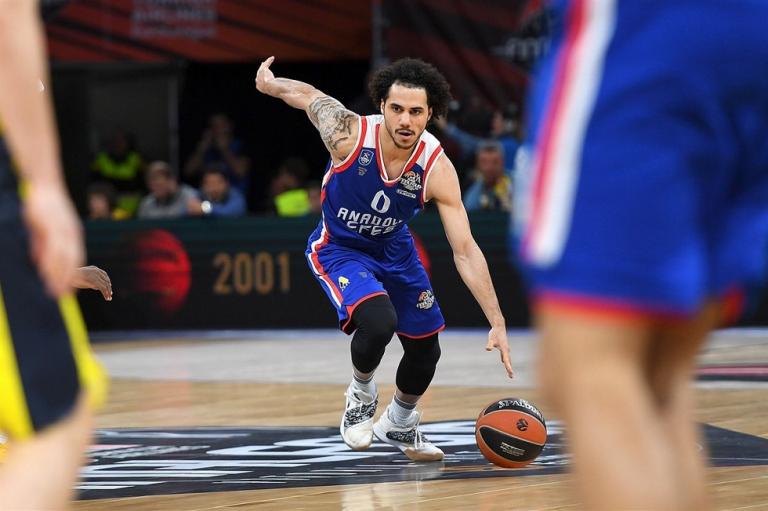 Έτσι εκτέλεσε τη Φενέρ των Ζοτς και Σλούκα ο Λάρκιν