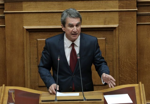 Λοβέρδος: Φωτογραφίες «θανάσιμης υποκρισίας» τα καρέ με τον Τσίπρα σε κότερο